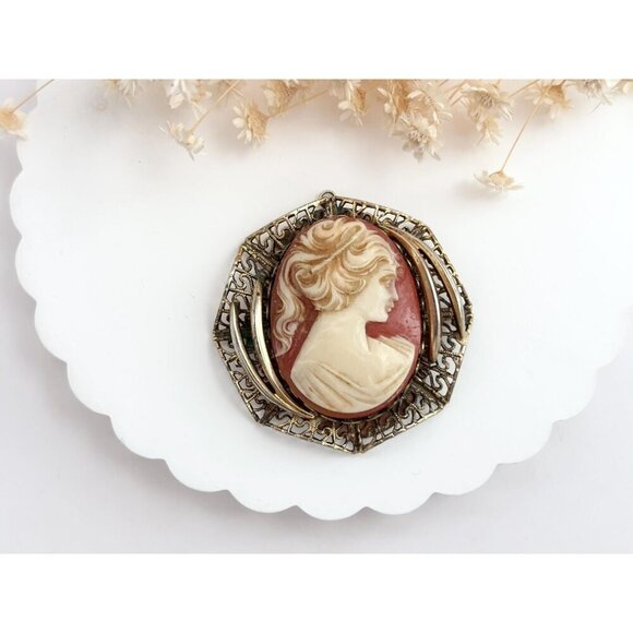 XL Dark Gold Toned Oval Carved Faux Cameo Vintage Pendant Bypass Frame - Picture 3 of 10